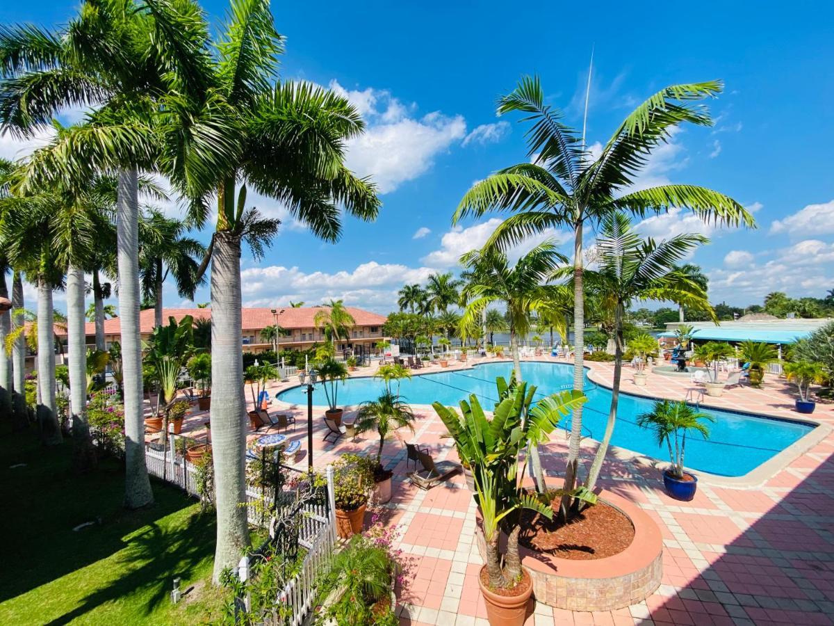 Royal Inn Hotel 皇家棕榈滩 外观 照片