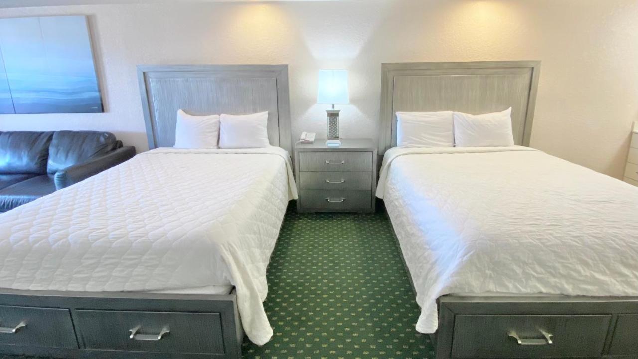 Royal Inn Hotel 皇家棕榈滩 外观 照片