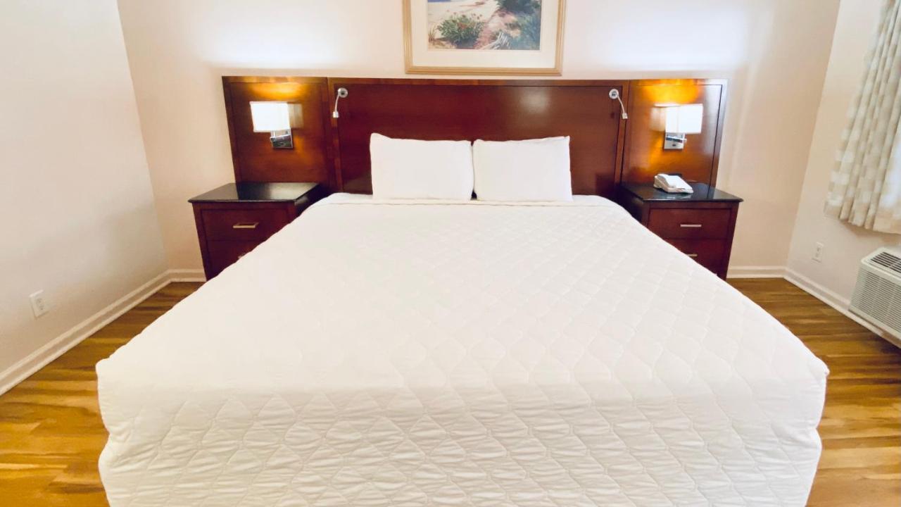 Royal Inn Hotel 皇家棕榈滩 外观 照片