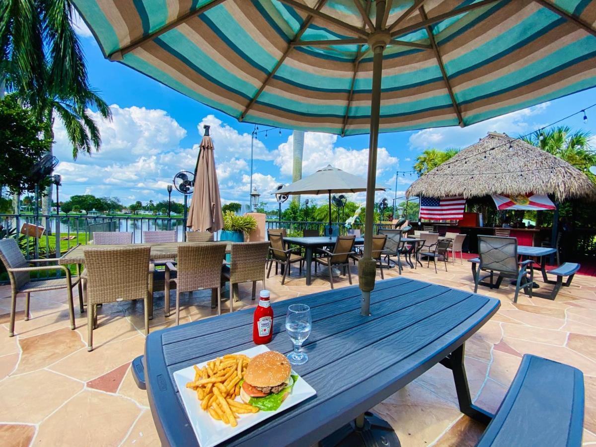 Royal Inn Hotel 皇家棕榈滩 外观 照片
