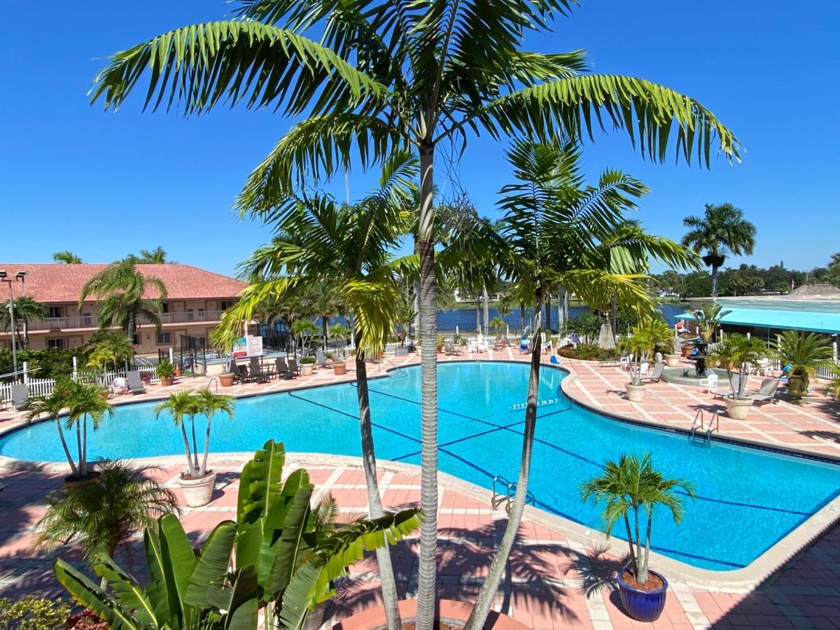 Royal Inn Hotel 皇家棕榈滩 外观 照片